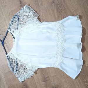 Sugar Lips Blouse size xs color white like new